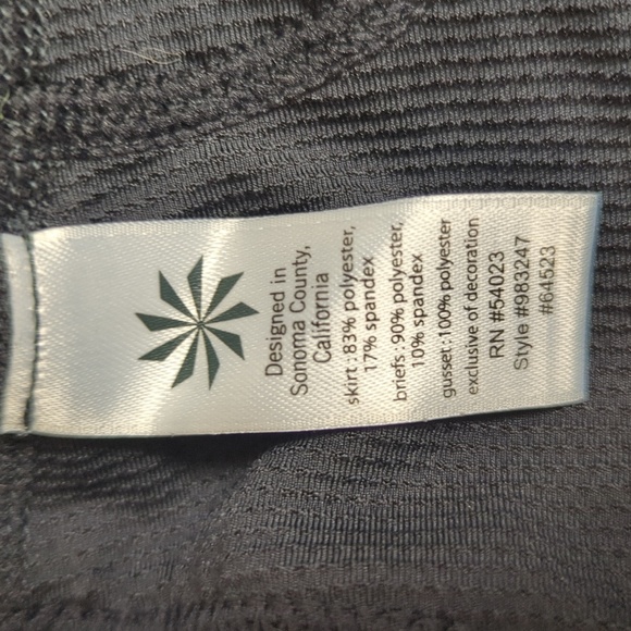 Athleta Good Match Skort 983247 Black  Medium Stripes Tennis Gym‎ Tiered Pleated - Picture 9 of 12